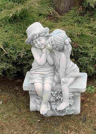 Садовая фигура, статуэтка Мальчик и девочка для декора сада из...