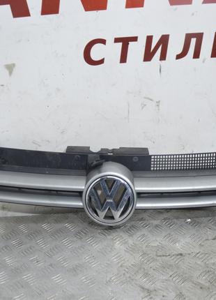 Решітка радіатора сіра Volkswagen Golf IV 1997-2003 Решітка сі...