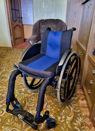 Активний інвалідний візок