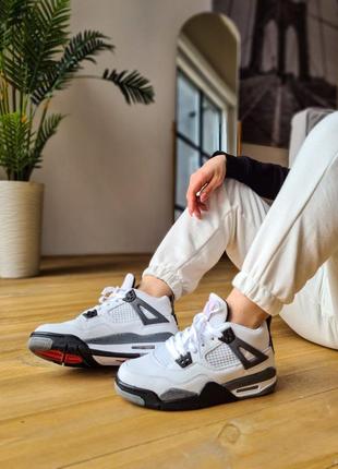 Кросівки nike air jordan 4 retro white gray.