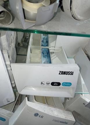 Лоток стиральной машины Zanussi
