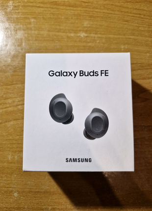 Продам нові навушники Samsung Galaxy Buds Fe (Graphite)
