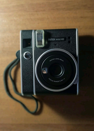 Камера миттєвого друку Fujifilm Instax Mini