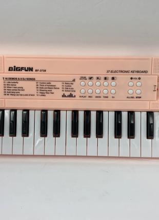 Электронный синтезатор Bigfun BF-3738 Pink, 16 демо и 8 диджей...