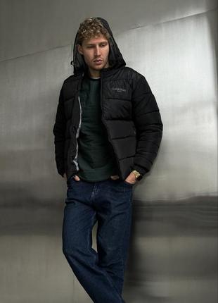 Чоловіча куртка
розміри: m, l, xl, 2xl
тканина: плащівка непро...
