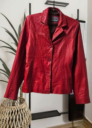 Червона шкіряна куртка-піджак aviatrix
