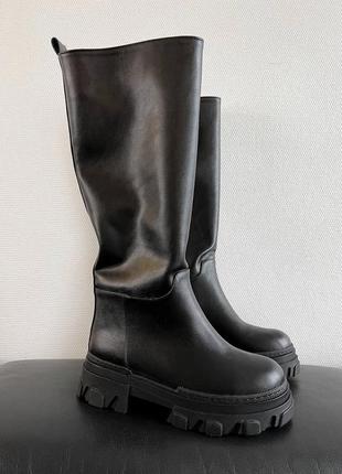 Gia boots black