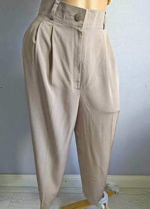 Базові кюлоти, укорочені штани, японія