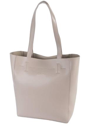 БЕЖ ТАУП - фабричная сумка-шоппер с простым кроем и минимально...