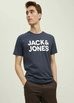 Чоловіча футболка jack&jones, розмір s