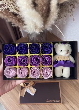 Подарочный набор с розами из мыла, розы из мыла 12 шт с медведем