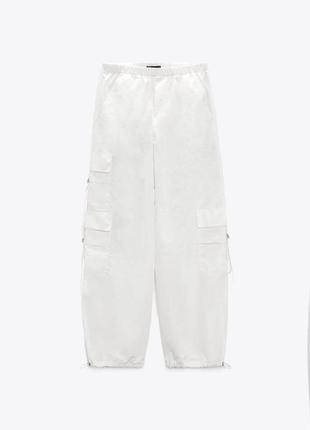 Белые брюки из плащевой ткани zara размер м