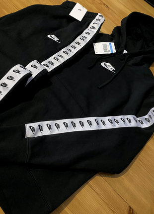 Спортивний костюм Nike, утеплений новий, насичено чорний колір