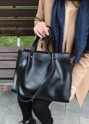 Вместительная женская сумка на каждый день, черная из экокожи