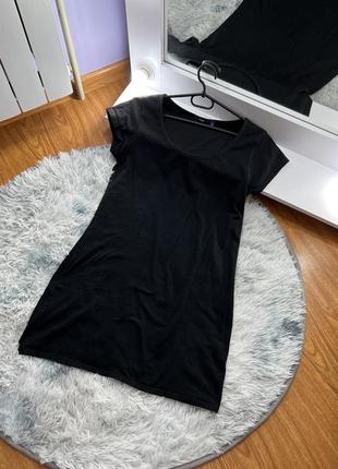 Базовое черное платье kiabi