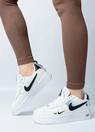 Женские кроссовки nike air force 1 07 lv8 utility new white bl...