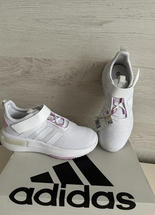 Белые женские подростковые кроссовки adidas racer 23tr