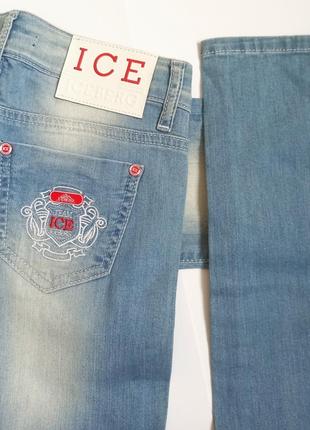 Летние женские джинсы    iceberg