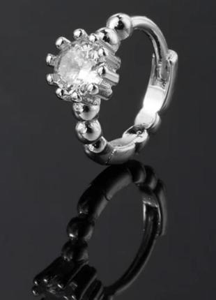 Серьга-кольцо с камнем 🪷 8 мм