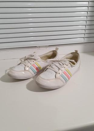 Кроссовки женские adidas