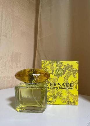 Versace yellow Diamond (женские)