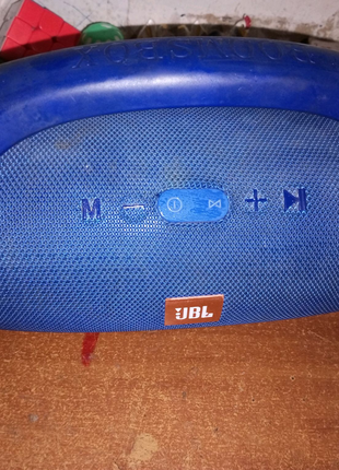 Продам Bluetooth колонку "JBL, BoomsBox"