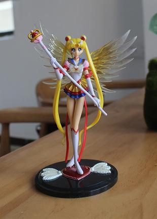 Аниме фигурка Sailor Moon на подставке Resteq. Игровая фигурка...