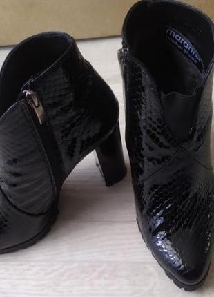 Кожаные ботинки лаковые ботинки кожа рептилии черные