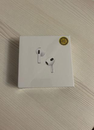 Навушники AirPods 3 + чохол та шнурок.Бездротові навушники