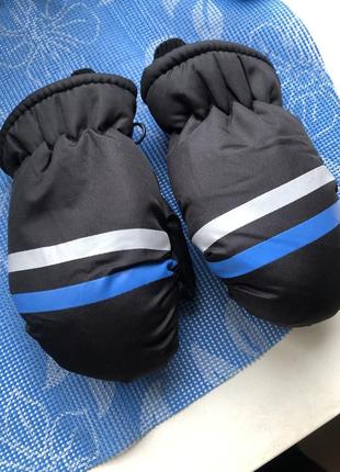 Новые детские зимние перчатки непромокаемые