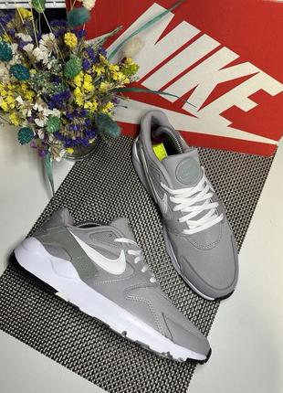 Оригінальні кросівки nike