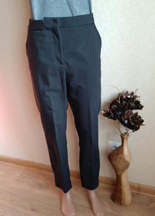 Актуальные базовые черные классические женские брюки штаны рр 14