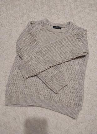 Теплый мягкий вязаный свитер кофта