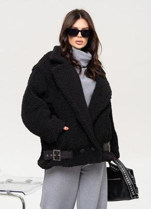 Женская черная короткая куртка из искусственного меха