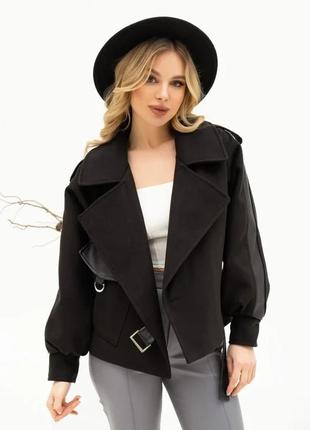 Женская черная кашемировая куртка с кожаными вставками