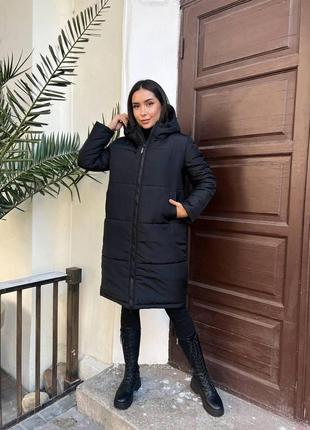 Жіноча стьобана зимова куртка чорного кольору 25537 n