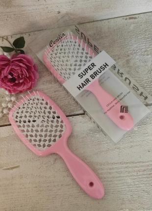 Удобная расческа для волос розовая
