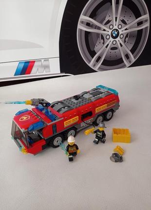 Конструктор пожарная машина lego city 60061; 326 деталей