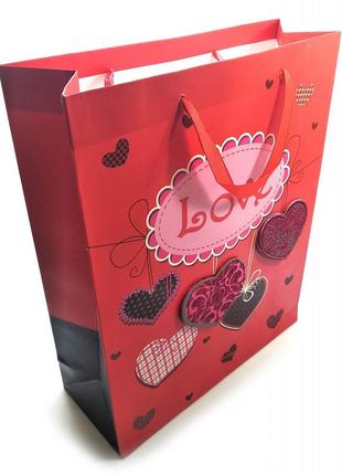 Пакет подарочный картонный "love" (32х26х10 см)