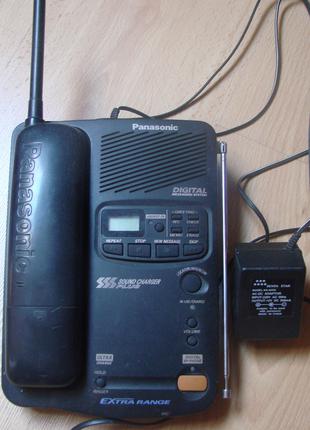 Стаціонарний радіотелефон з автовідповідачем Panasonic KX-TCM516G