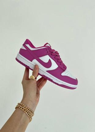 Кроссовки nike sb dunk fuschia