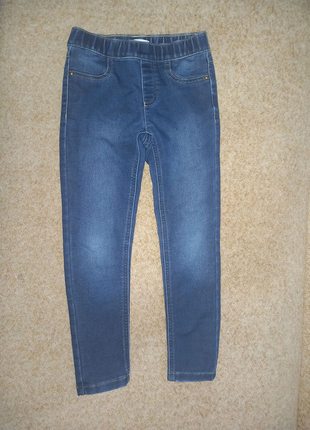 Фирменные джинсы-узкачи на рост 122см