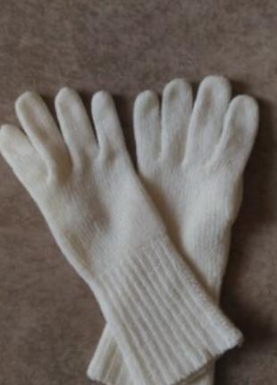 Велюровые плюшевые вязаные белые перчатки