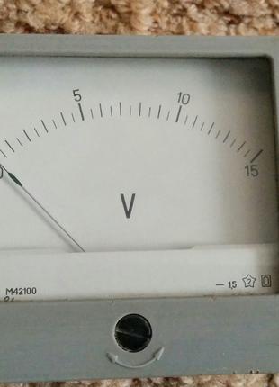 Вольтметр постійного струму 0 - 15V для зарядного або БЖ.