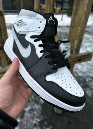 Кроссовки высокие Nike Air Jordan 1 (серый свуш)