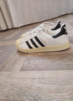 Adidas superstar