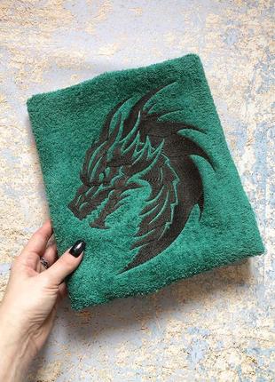 Полотенце с вышивкой дракона 50*90 см
