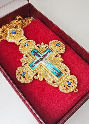 Крест священника с покрытием под золото (синие/красные камни)