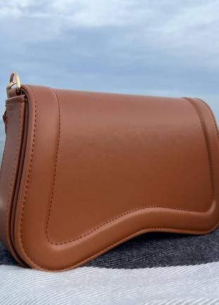 Женская сумочка багет коричневый цвет