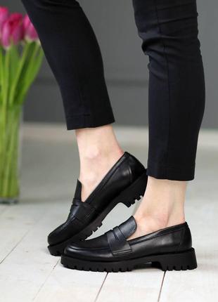 Туфли Лоферы женские кожаные 585138 Черные 40NIK